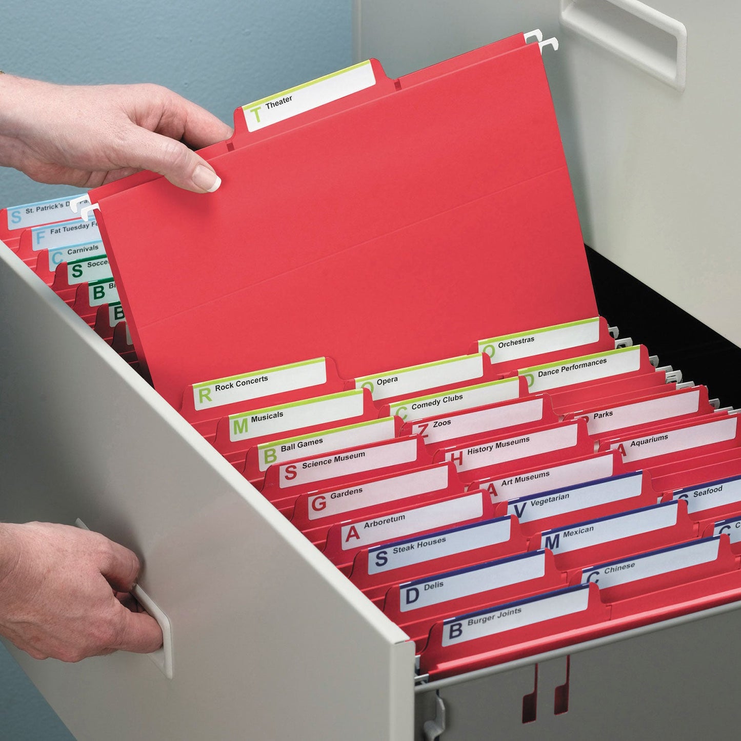 Smead FasTab Hanging Folders, Letter Size, 1/3-Cut Tabs, Red, 20/Box