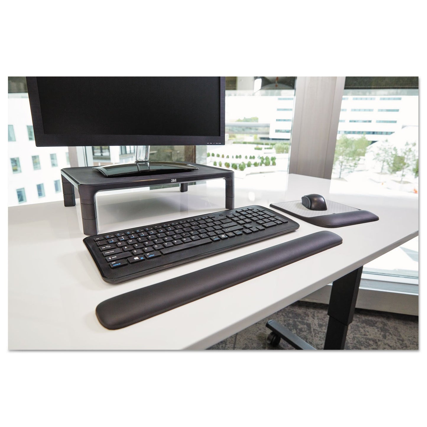 3M Gel Wrist Rest for Keyboards, 19 x 2, Black
