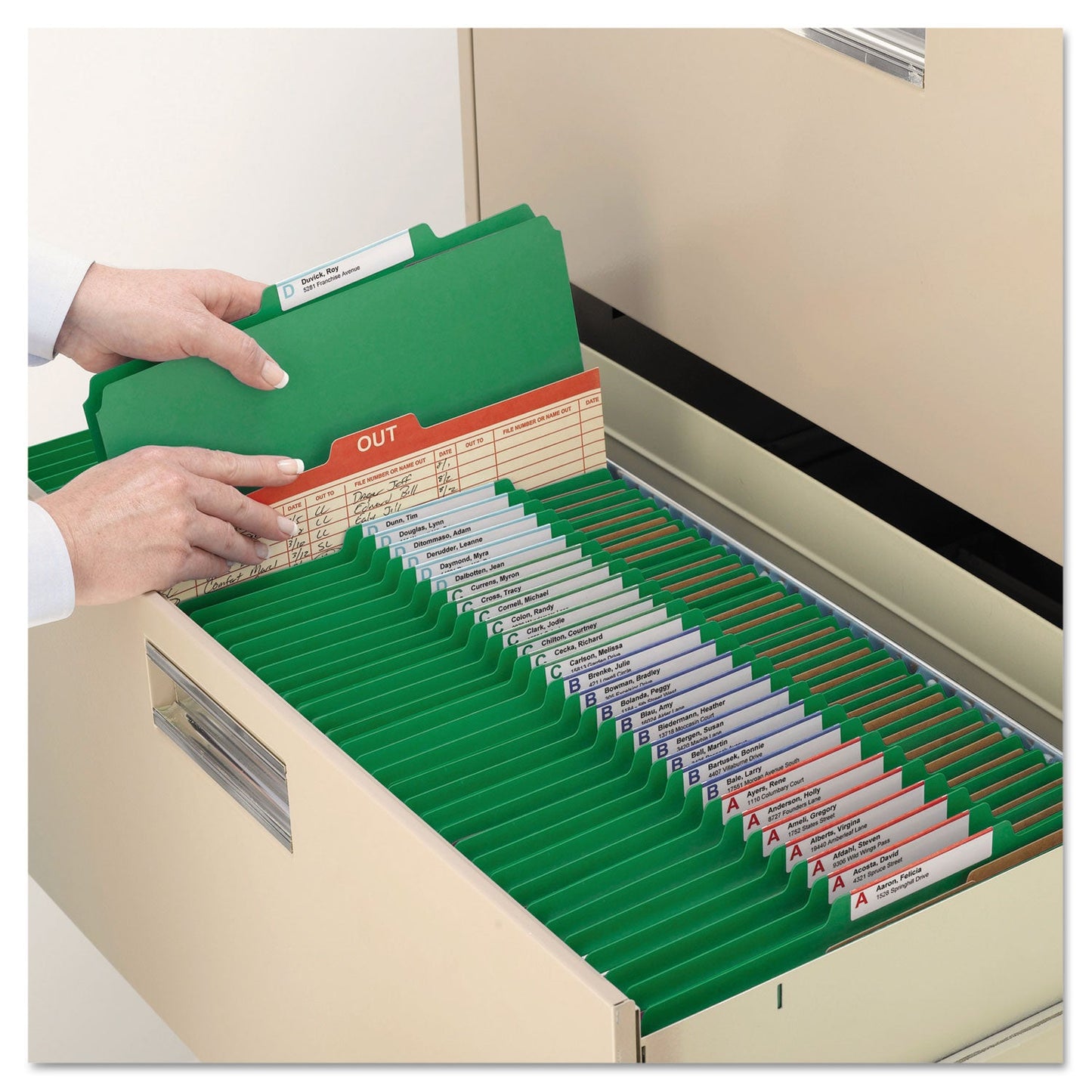 Smead 6-Section Pressboard Top Tab Pocket-Style Classification Folders with SafeSHIELD Fasteners, 2 Dividers, Letter, Green, 10/Box