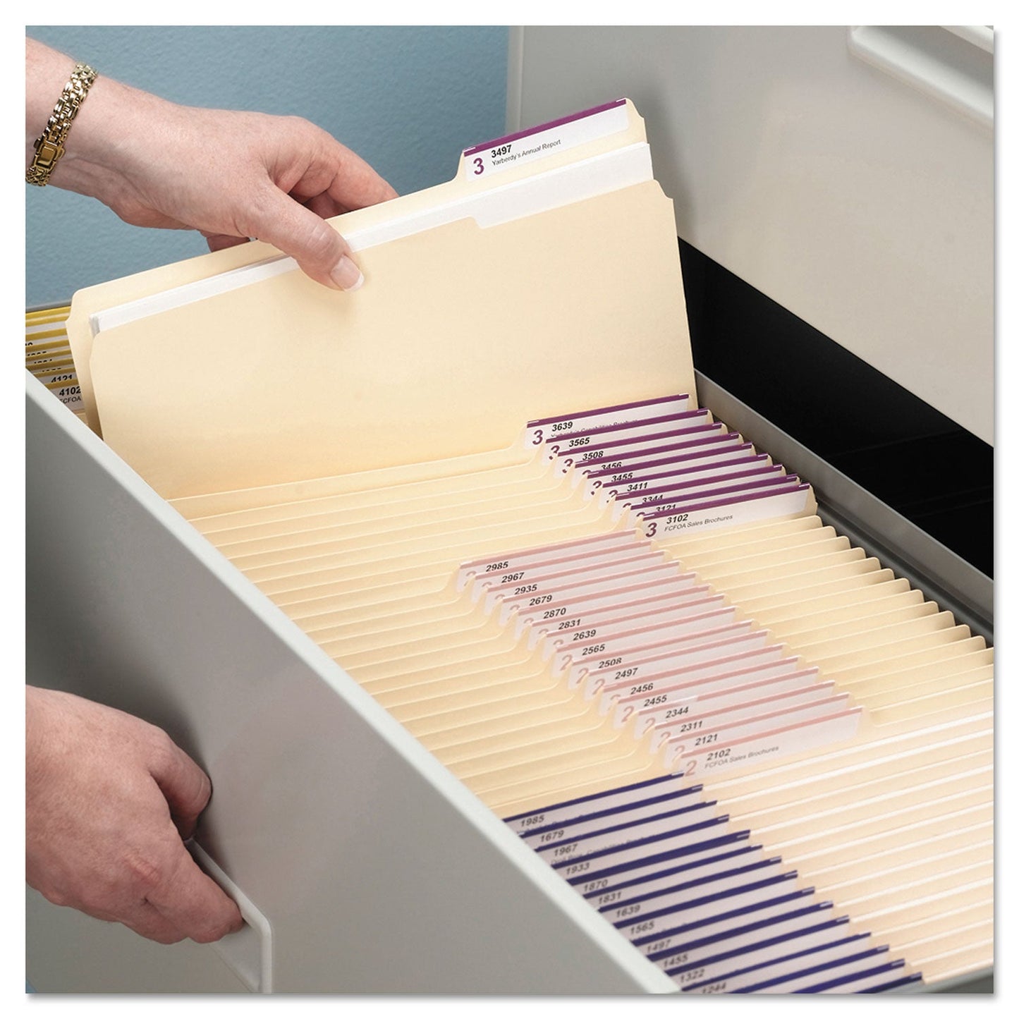 Smead Manila File Folders, 1/3-Cut Tabs: Assorted, Legal Size, 0.75" Expansion, Manila, 100/Box