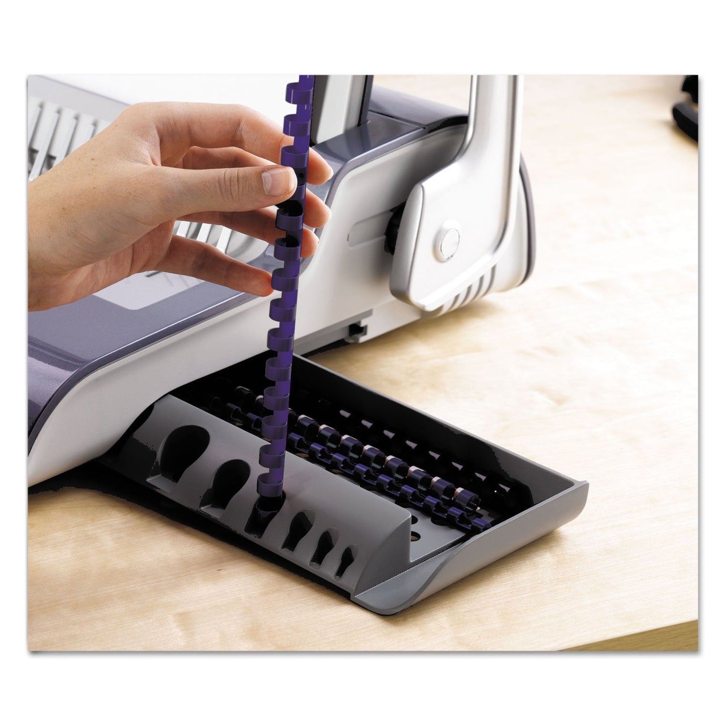 Fellowes Quasar 500 Manual Comb Binding System, 500 Sheets, 18.13 x 15.38 x 5.13, Metallic Gray