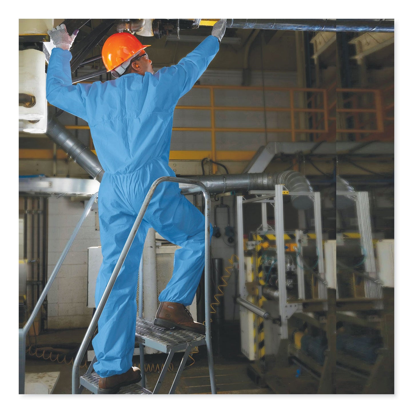 KleenGuard A20 Breathable Particle Protection Coveralls, Medium, Blue, 24/Carton
