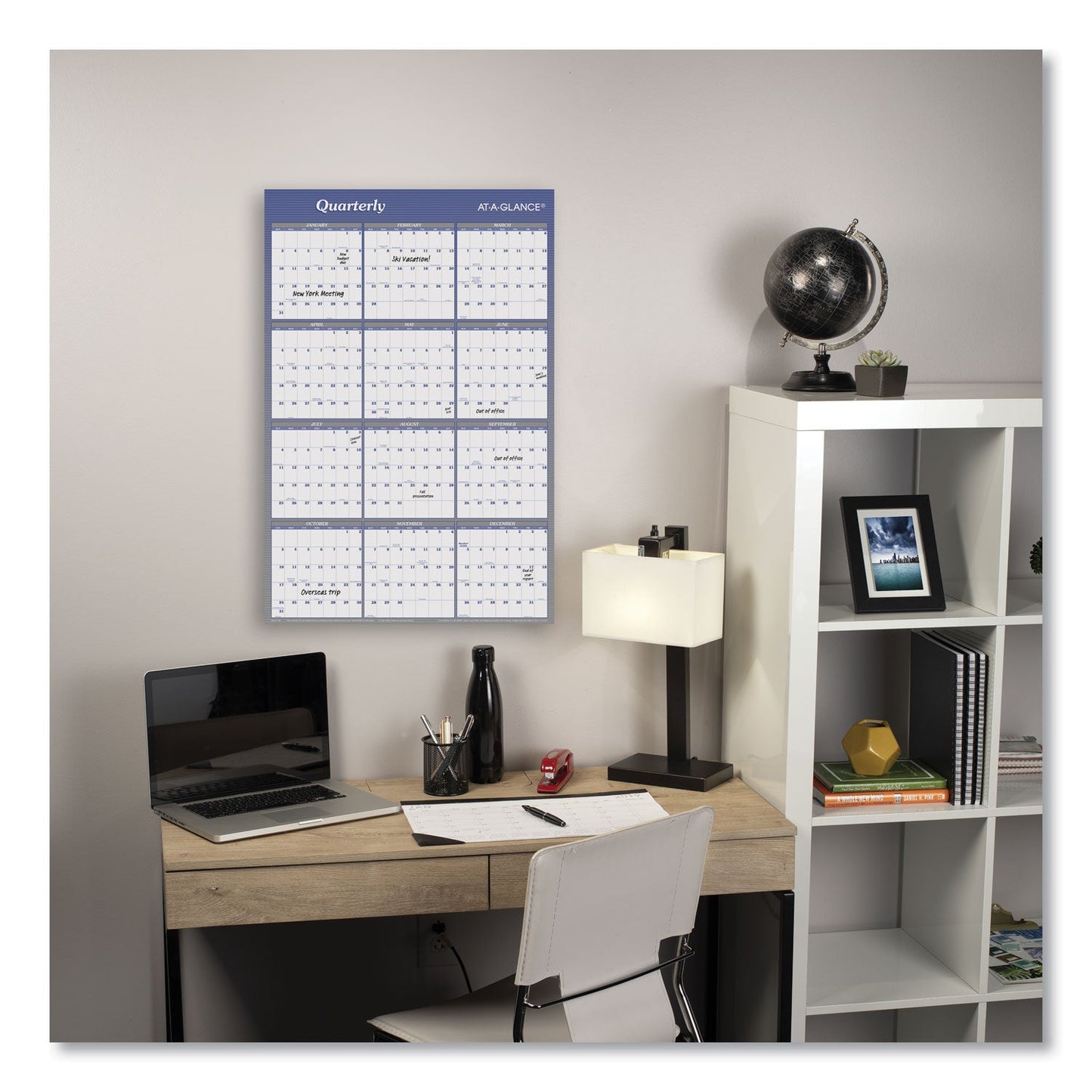 AT-A-GLANCE Vertical/Horizontal Erasable Quarterly/Monthly Wall Planner, 24 x 36, White/Blue Sheets, 12-Month (Jan to Dec): 2023