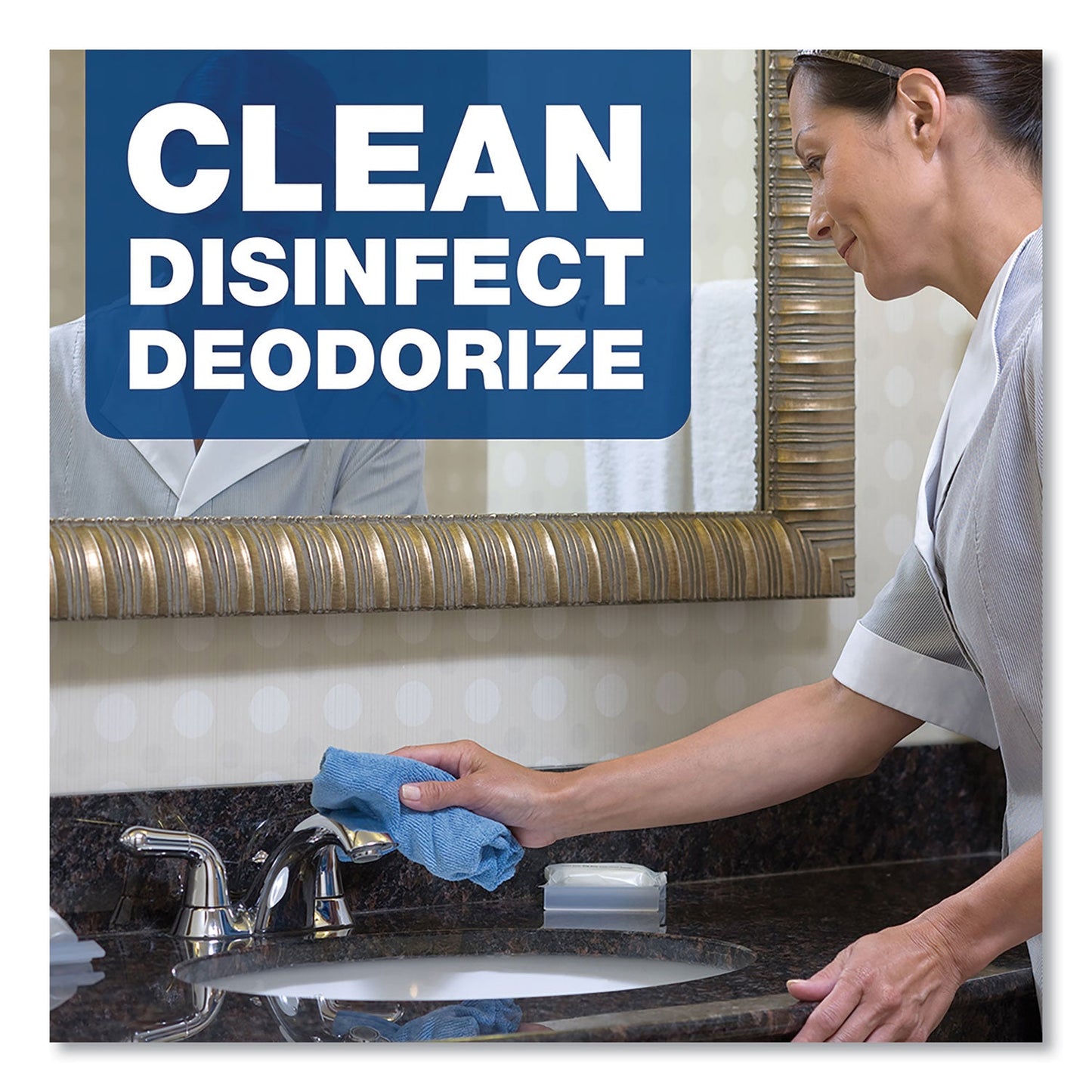 P&G Professional Dilute 2 Go, Comet Disinfecting - Sanitizing Bathroom Cleaner, Citrus Scent, , 4.5 L Jug, 1/Carton
