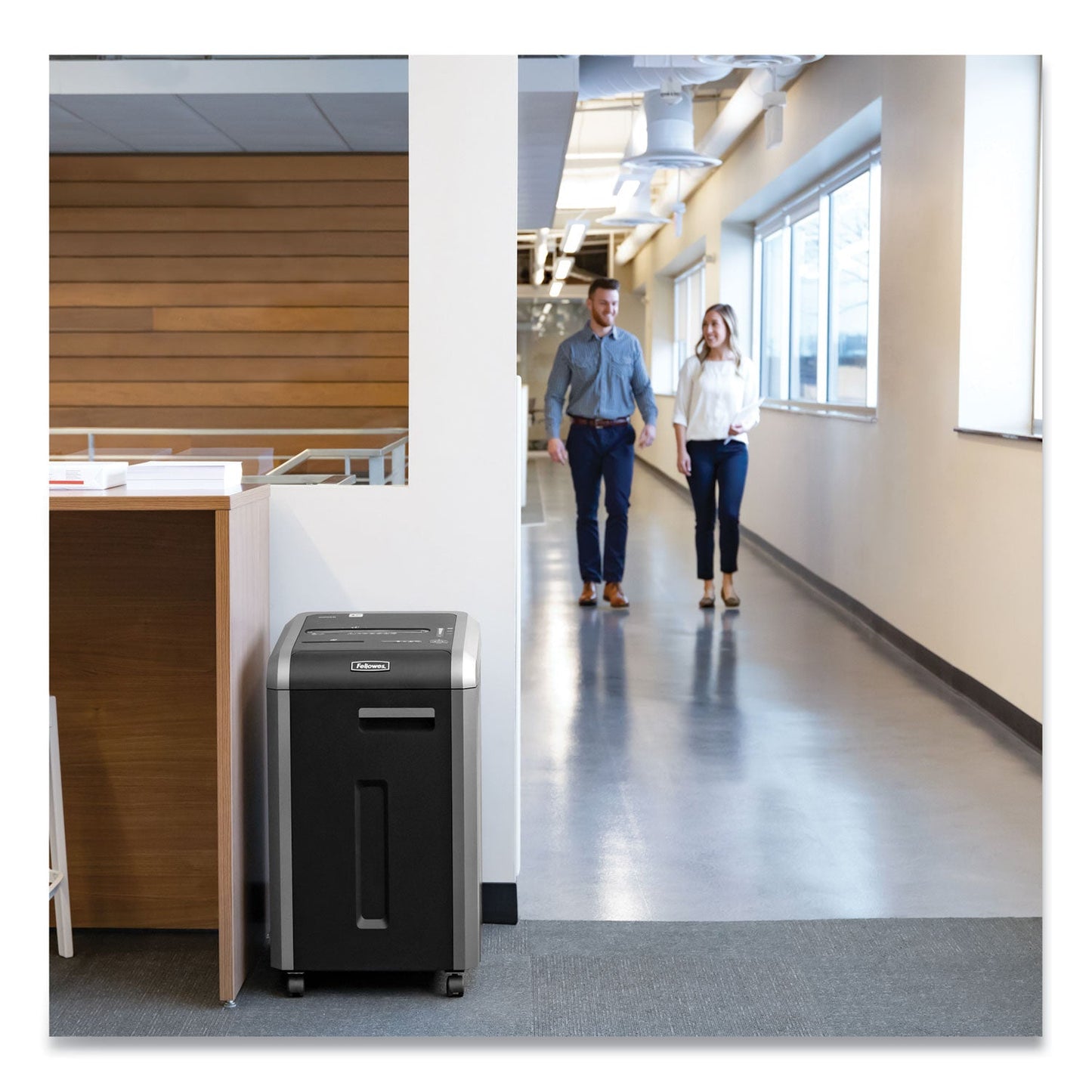 Fellowes Powershred 225i 100% Jam Proof Strip-Cut Shredder, 22 Manual Sheet Capacity