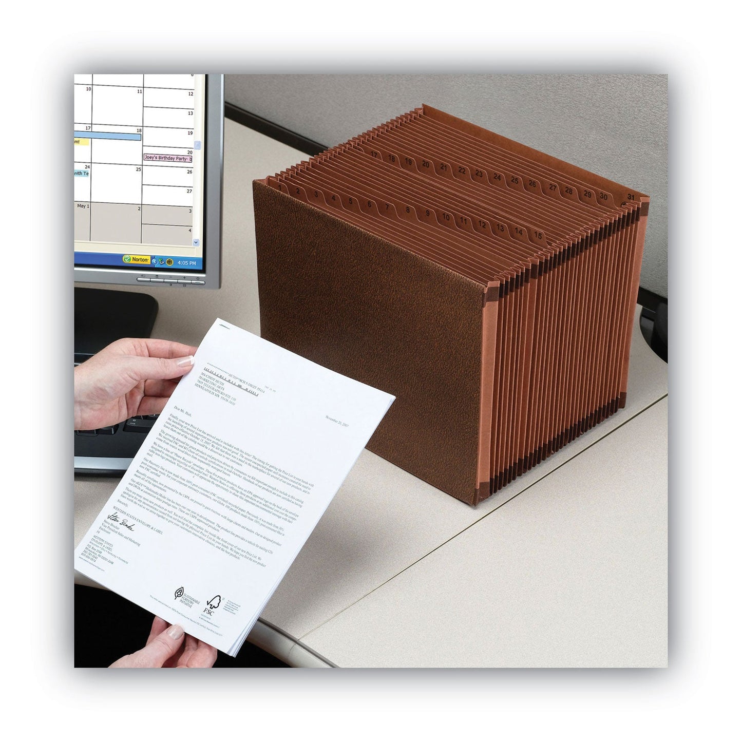 Smead TUFF Expanding Open-Top Stadium File, 31 Sections, 1/31-Cut Tabs, Legal Size, Redrope