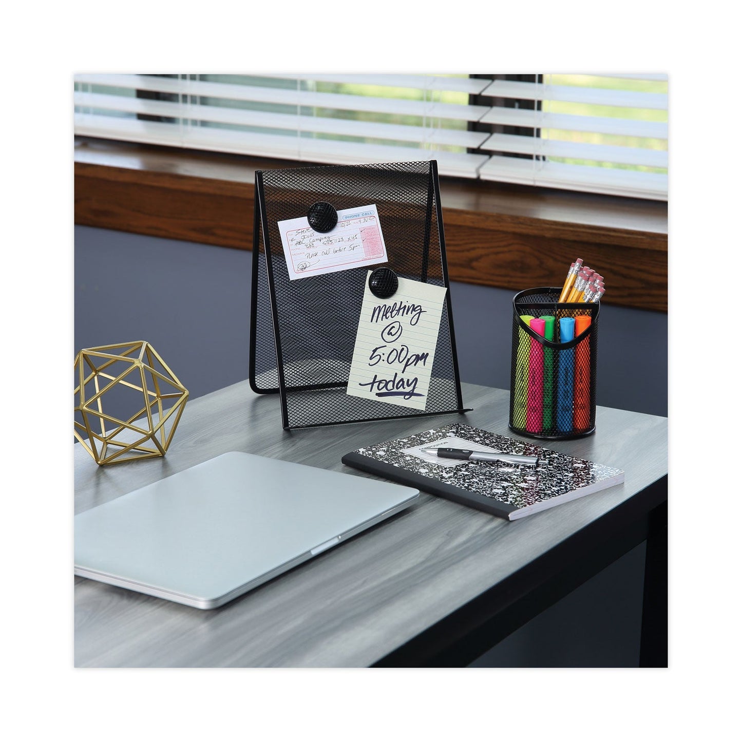 Universal Desk Highlighter Value Pack, Fluorescent Yellow Ink, Chisel Tip, Yellow Barrel, 36/Pack