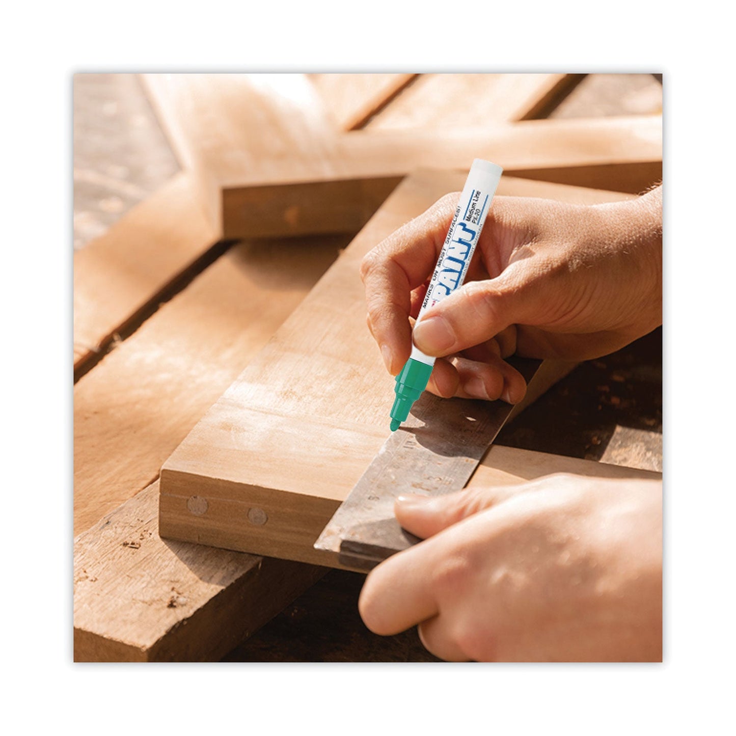 uni Permanent Marker, Medium Bullet Tip, Green