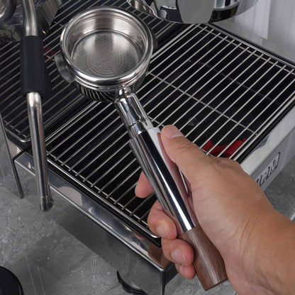 Openwork Bottomless Portafilter with High Extraction Basket