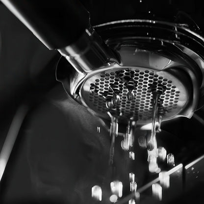 Openwork Bottomless Portafilter with High Extraction Basket