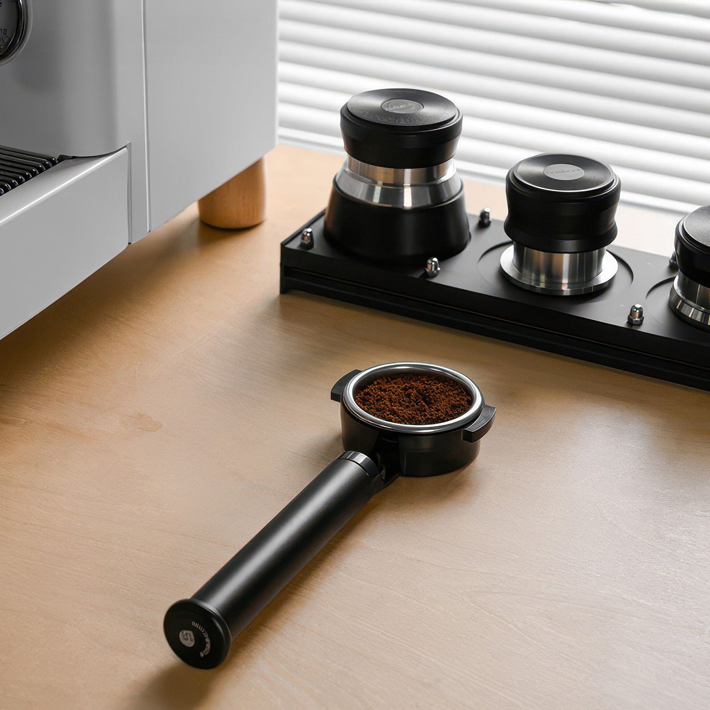 Flat Bottomless Portafilter - High-Efficiency Extraction