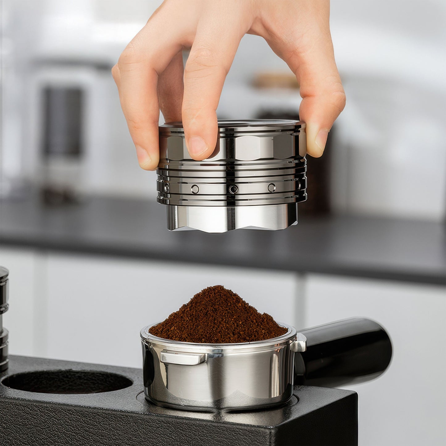 UFO Gravity Distributor - Stainless Steel Leveler