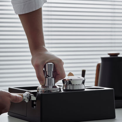 Four Spring Titan Tamper & Distributor