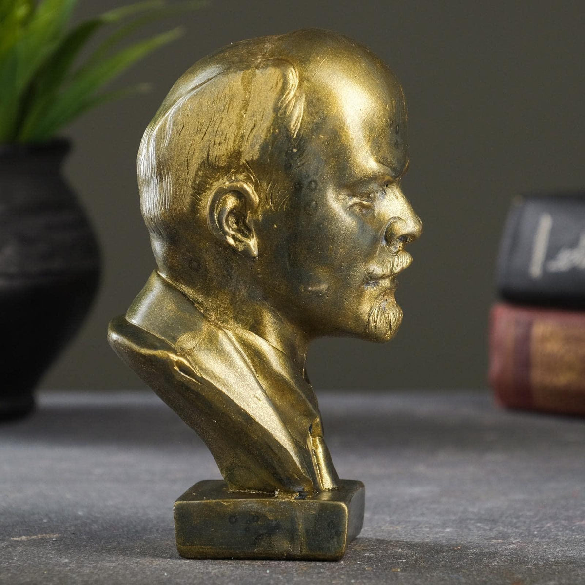 Vladimir Lenin Russian Soviet Communist Leader Bust Sculpture Statue Collectible Art Figurine Figure (Red)